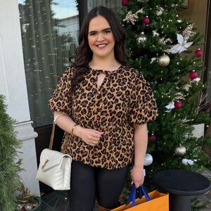 Entro 1XL Cheetah Print Bow Blouse